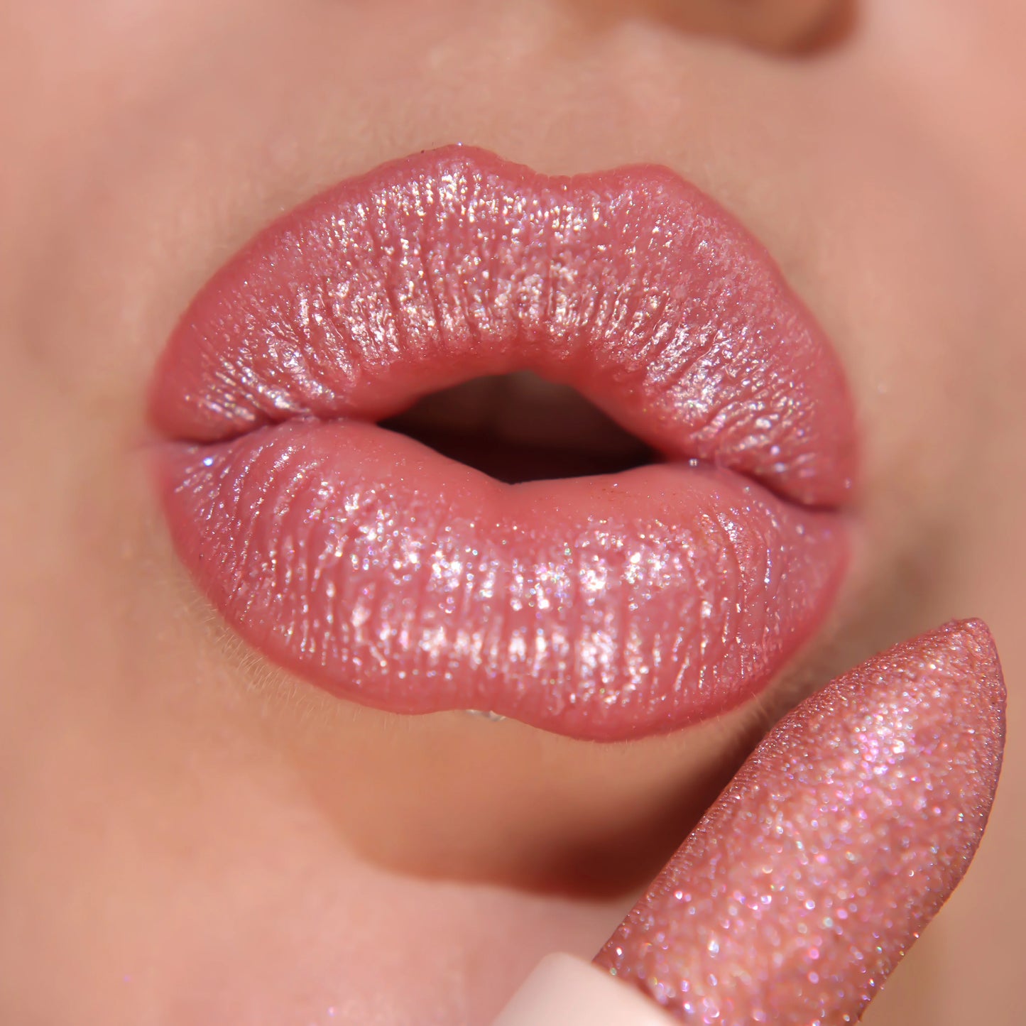 Dúo de Labios Perfectos – Set Nude Rosado (Brillo + Delineador)